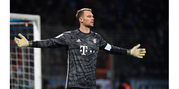 FC Bayern m ü nchen brankář Manuel Neuer konečné rozhodnutí